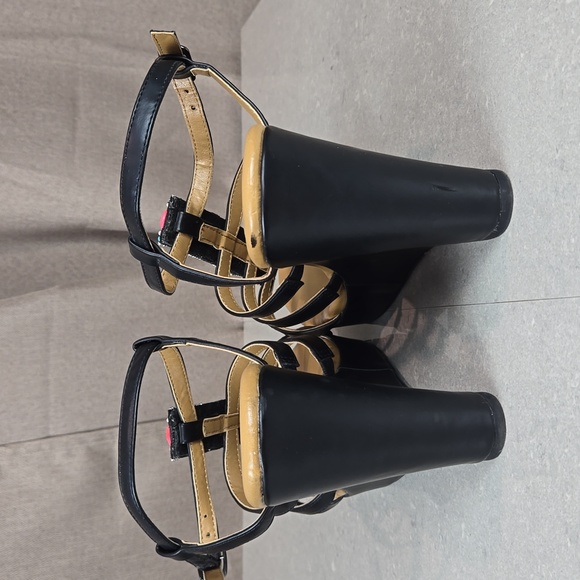 Torrid black t-strap multi-coloured beaded platform wedge sandals, size 12W - Picture 5 of 13